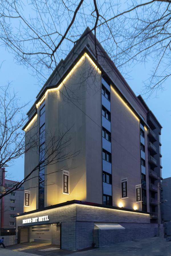 Brown Dot Hotel Centum Пусан Экстерьер фото